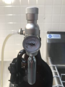Pressurized CO2 Growler Dispenser Tap for Glass Beer Growlers 