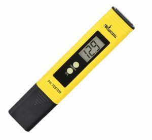 Risantec Digital PH Meter Tester Best For Water Aquarium Pool Hot Tub Hydroponics Wine - Push Button Calibration Resolution .01 / High Accuracy +/- .05 - Large LCD Display