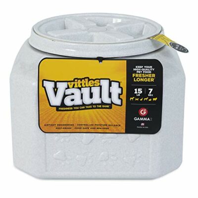 15 lb Capacity Vittles Vault Container.  Vittles Vault containers are very popular for bulk grain storage.