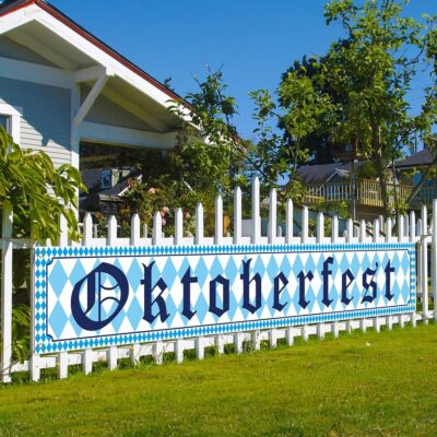 Oktoberfest Decorations Large 118" x 19.7" Oktoberfest Sign Banner Backdrop Yard Fence Lawn Banner White and Blue Bavarian Check Flag Welcome Banner for German Theme Beer Festival Oktoberfest Party Supplies Favors