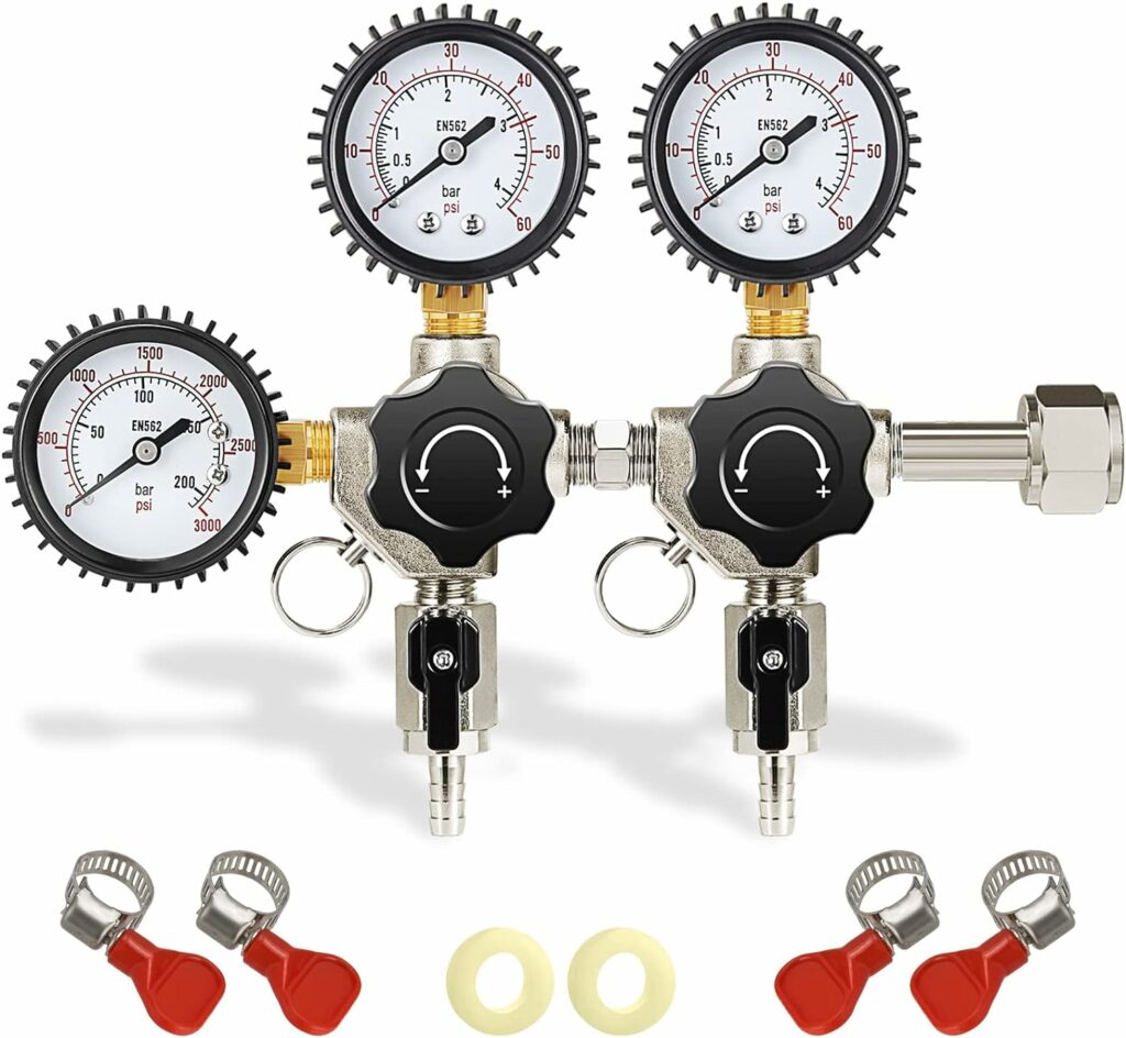 FERRODAY Two System CO2 Regulator Kegerator Regulator Heavy-Duty Brass Body, Ball Valve, Silicone Cover, Individual Gauges for Outlet Pressure & Tank Pressure Regulator Easy Control of 2 Kinds of Beer