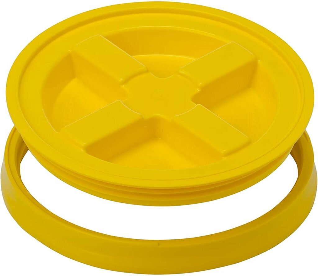 GAMMA2 Gamma Seal Lid - Pet Food Storage Container Lids - Fits 3.5, 5, 6, & 7 Gallon Buckets, Yellow, Made in USA